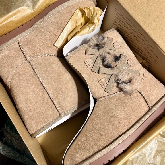 Koolaburra by UGG Girls Victoria Short Boots - Picture 5 of 10